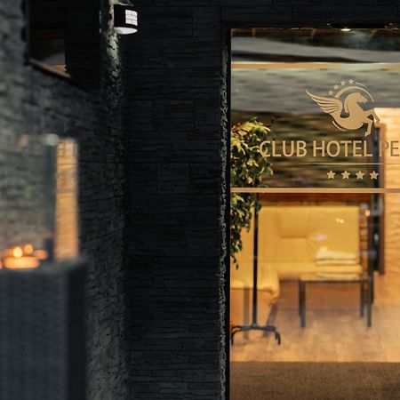 Club Hotel Pegasus Tiszaug Dış mekan fotoğraf